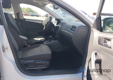 2018 Volkswagen Jetta 1.4T S from USA, damaged, VIN 3VW2B7AJ2JM263010